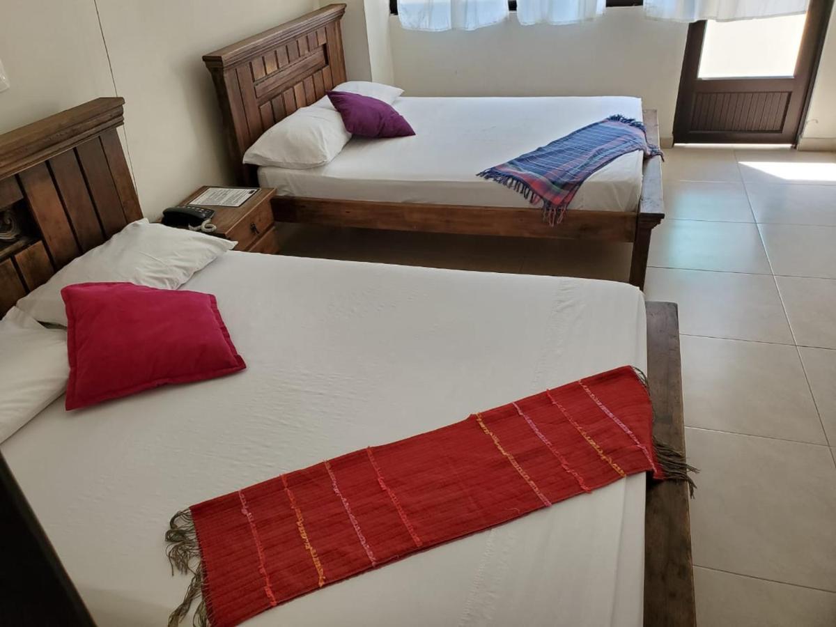 Hotel Cataluna Перейра Экстерьер фото