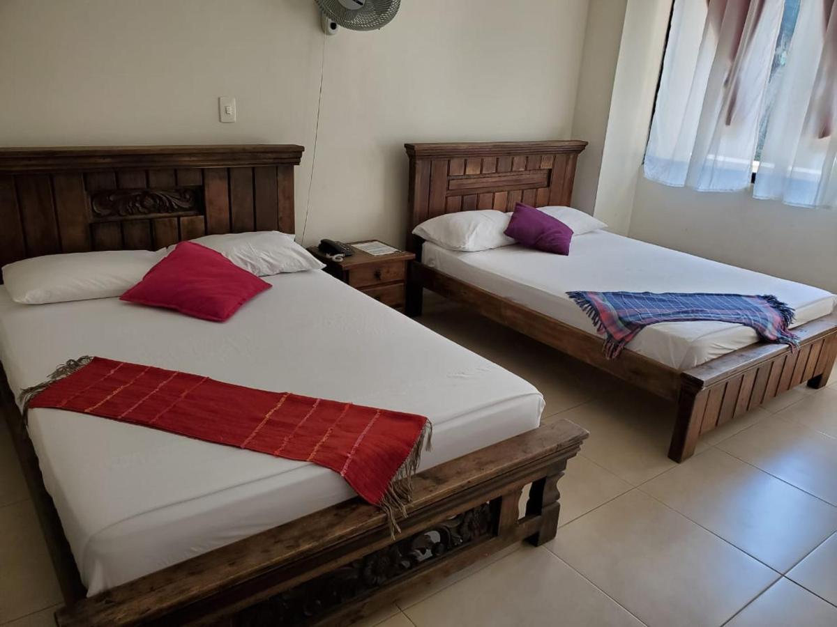 Hotel Cataluna Перейра Экстерьер фото