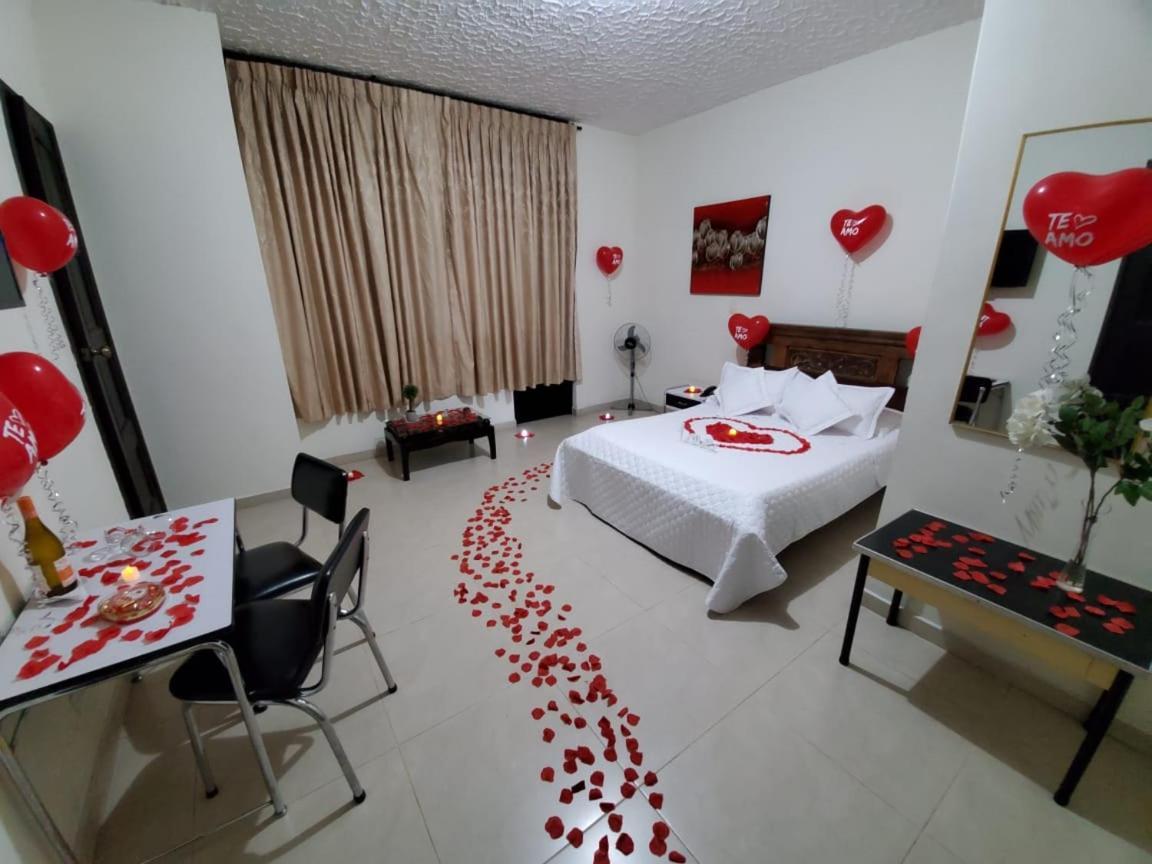 Hotel Cataluna Перейра Экстерьер фото