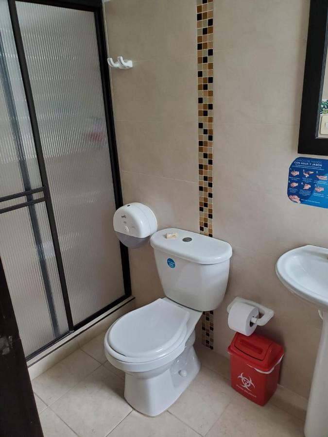 Hotel Cataluna Перейра Экстерьер фото