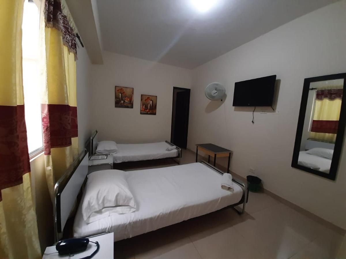 Hotel Cataluna Перейра Экстерьер фото